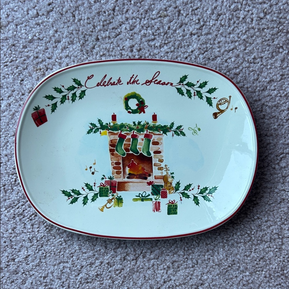 NWT.  Lenox Christmas Design Serving Plate.